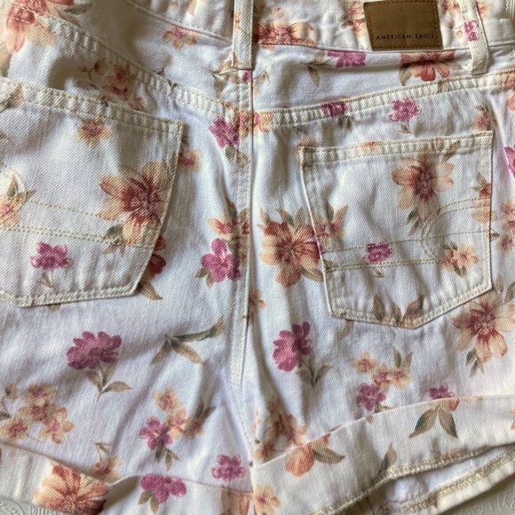 Floral High Waisted Jean Shorts - Picture 2 of 4